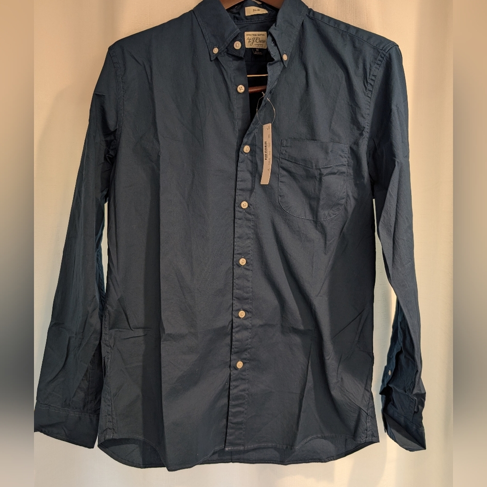 NWT Mens Slim button down
